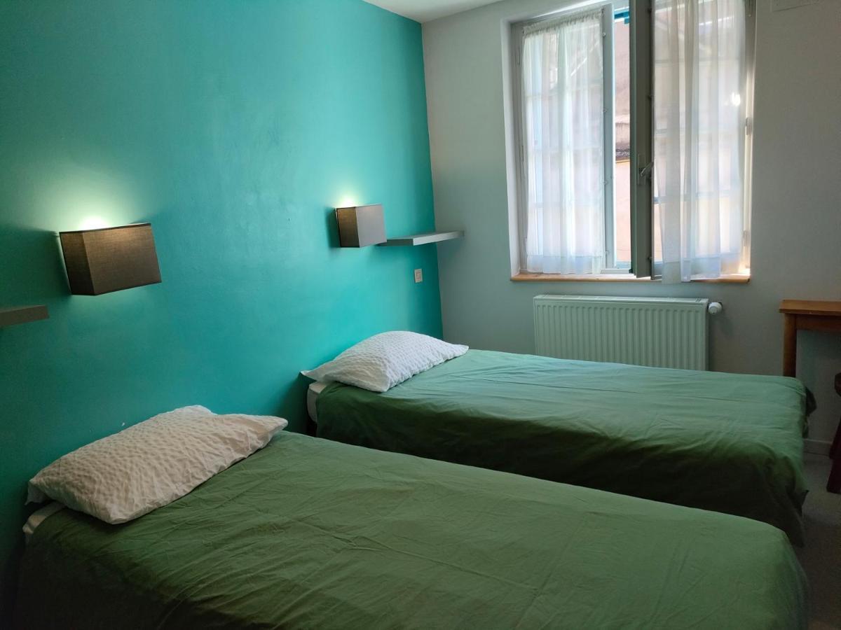 Gite Beau Soleil Hostel โกเตอเรต์ ภายนอก รูปภาพ